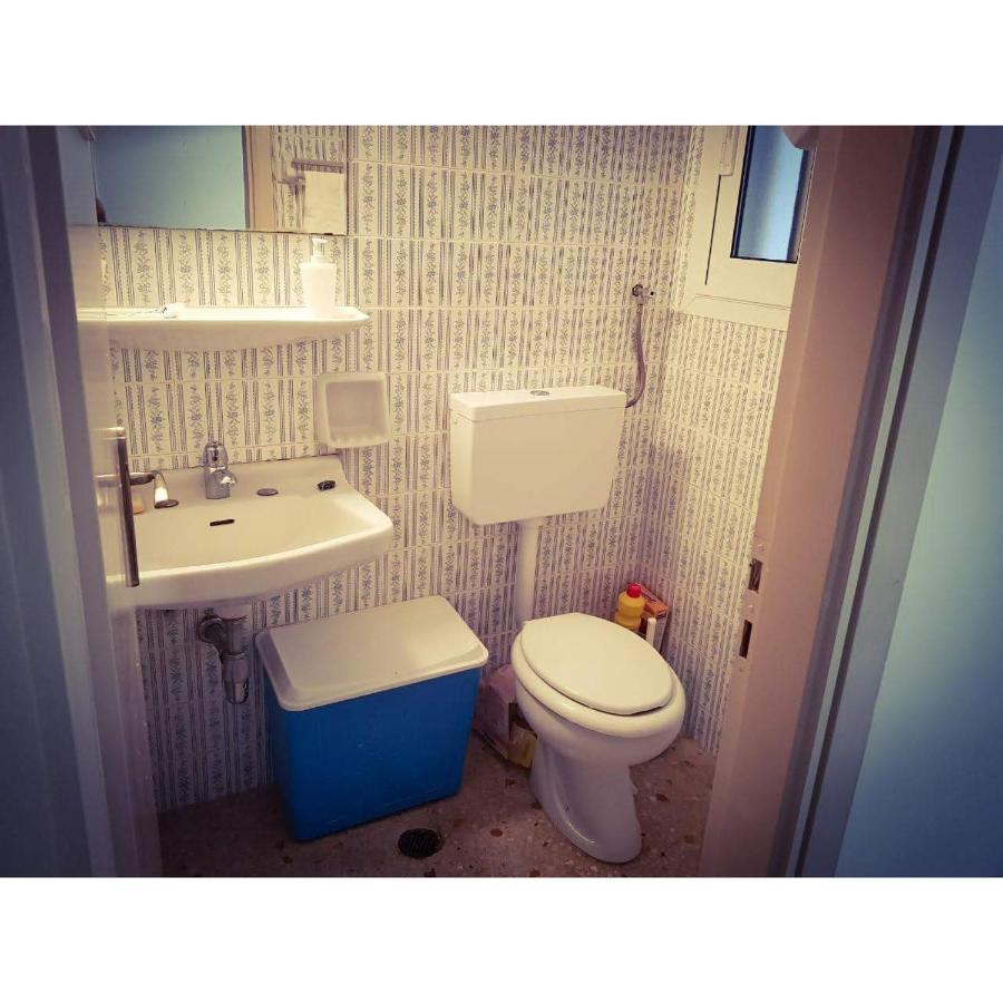 Loutraki Suites Экстерьер фото